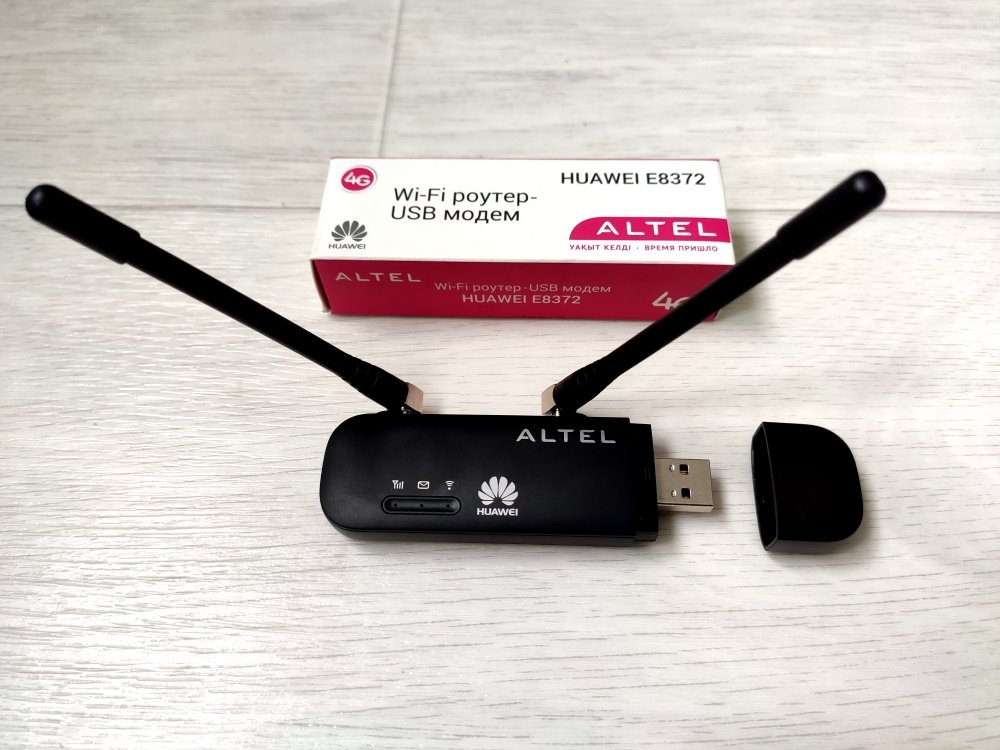 Прошитый разблокированный WIFI модем роутер Huawei e8372h-608 LTE 4G 3G
